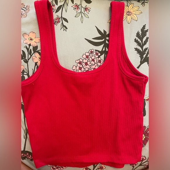 2 Small Cropped Ripped Tank Tops - Picture 2 of 2